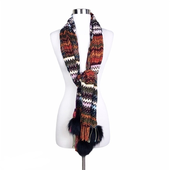 St Bernard Sports Chevron Pom Pom Fringe Scarf - Picture 6 of 9